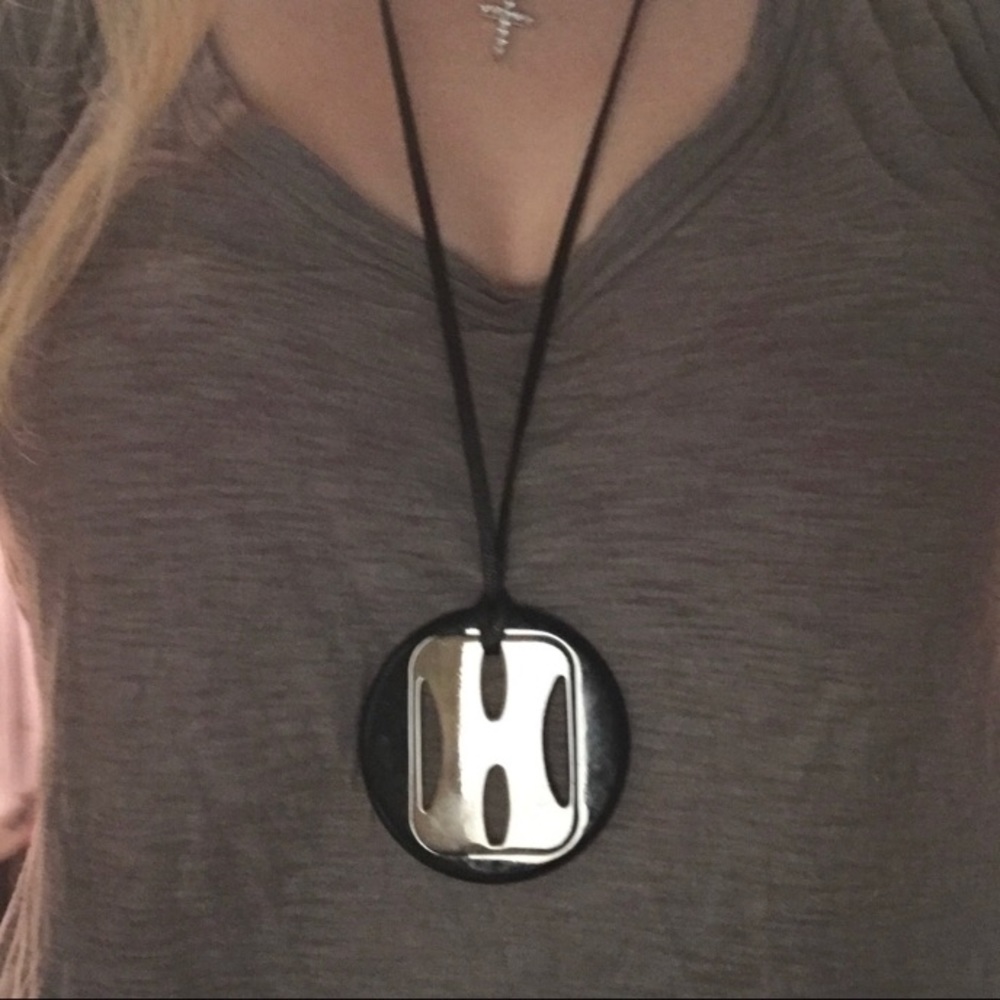 Hermès statement necklace!